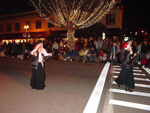pgparadeoflight024.jpg