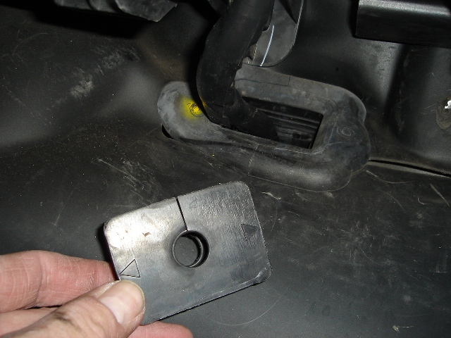 Grommet block