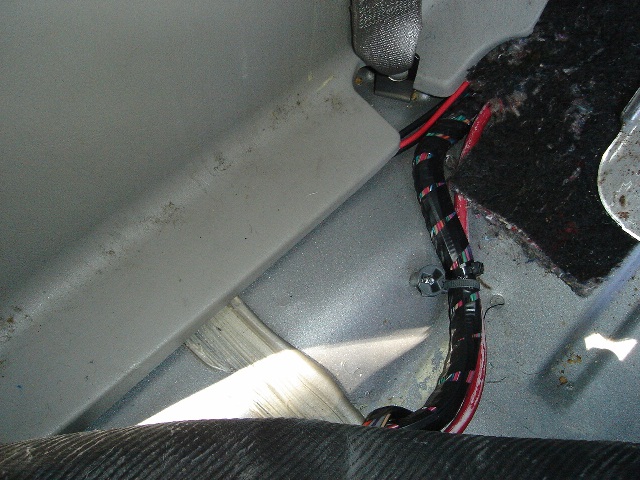 Under rocker trim