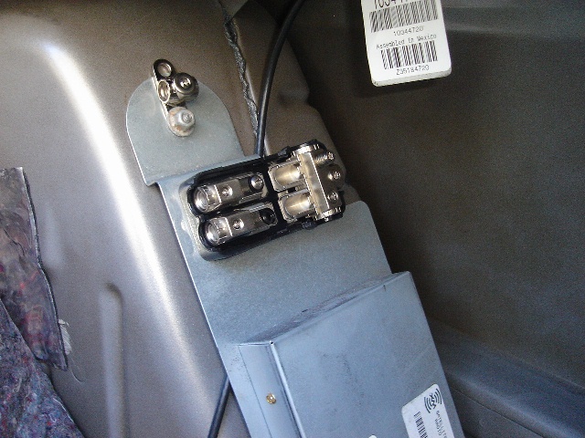 Fuse block and ground block