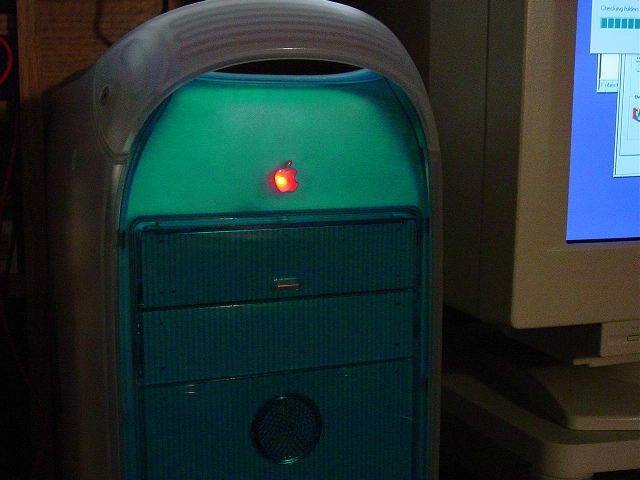 It lights