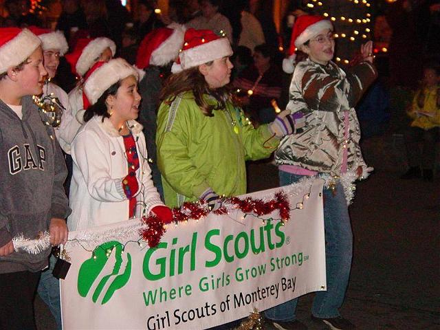 pgparadeoflight029.jpg