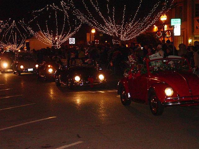 pgparadeoflight048.jpg
