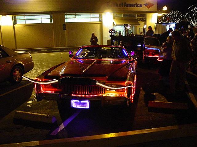 pgparadeoflight059.jpg