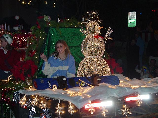 pgparadeoflight099.jpg