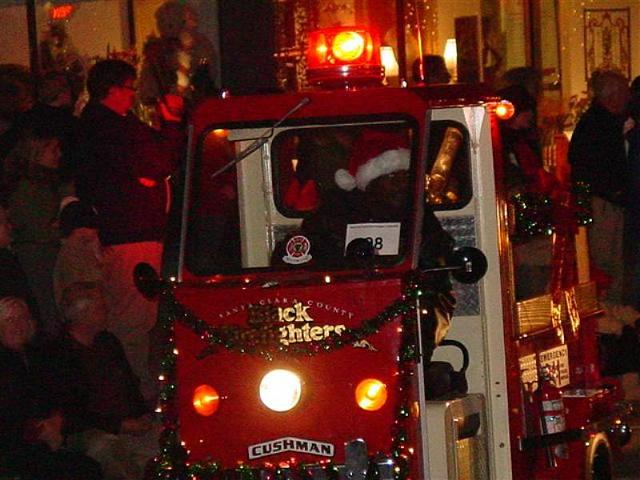 pgparadeoflight113.jpg