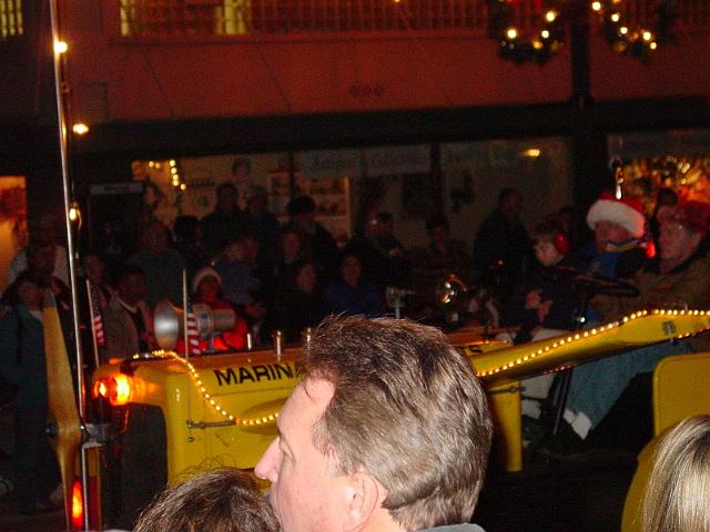 pgparadeoflight123.jpg